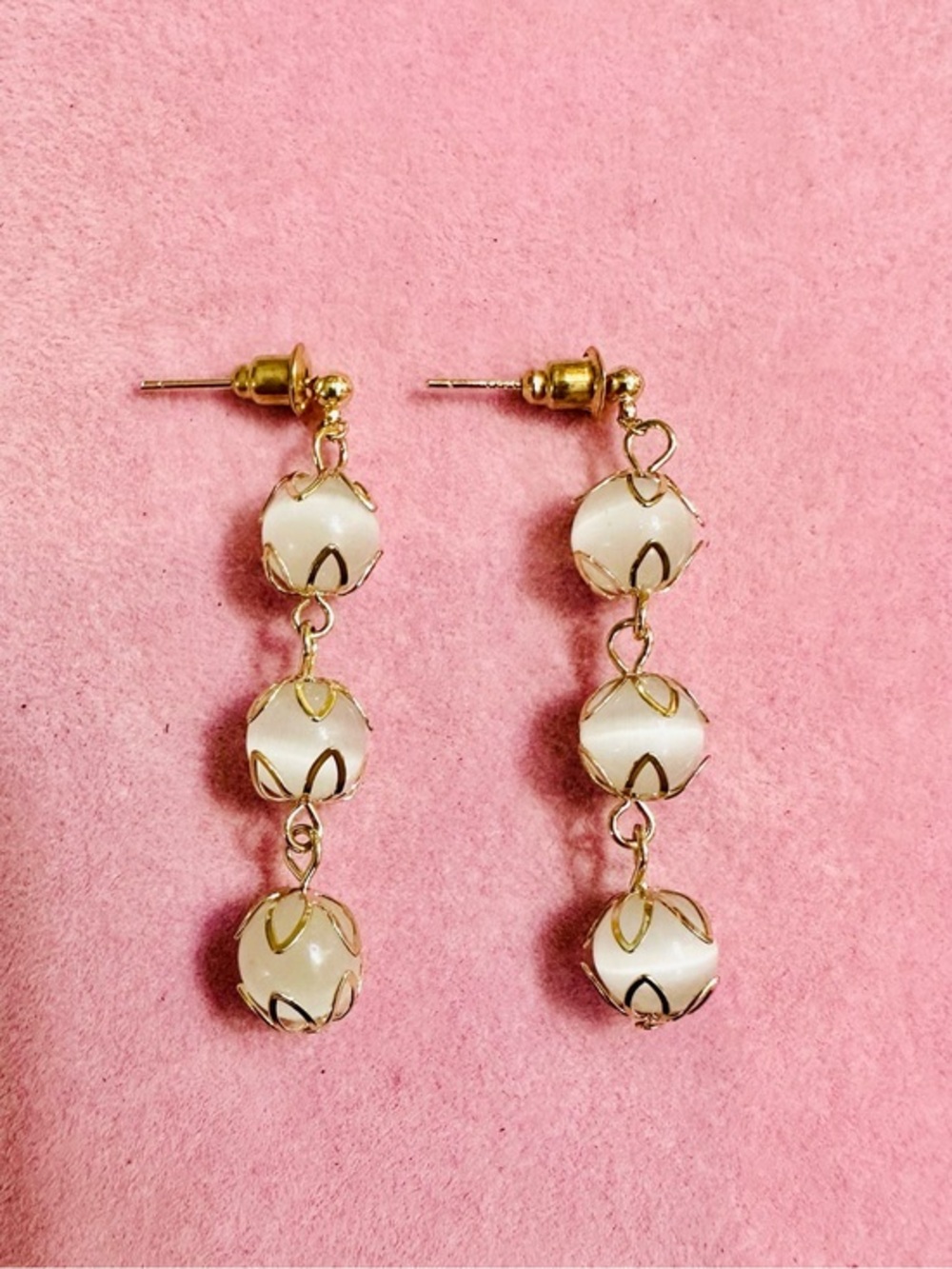 Vintage Style Triple Cream Bead Dangle Earrings Gold Tone